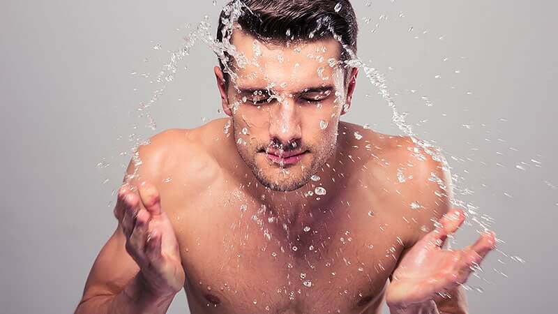 cách chăm sóc da mặt cho nam vào mùa lạnh