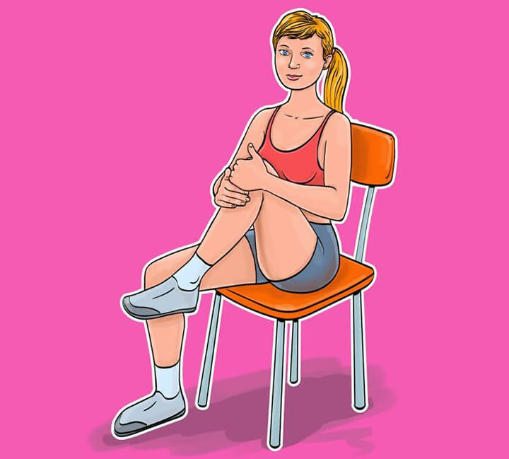 Bài tập Knee Pull Ins giúp đốt cháy mỡ thừa hiệu quả