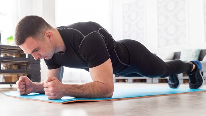 Bài tập plank là một trong những động tác có tác dụng giúp giảm mỡ bụng hiệu quả cho cả nam và nữ