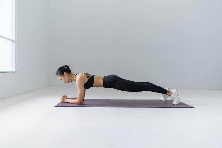 Bài tập Plank giúp đốt cháy mỡ thừa, giảm cân hiệu quả