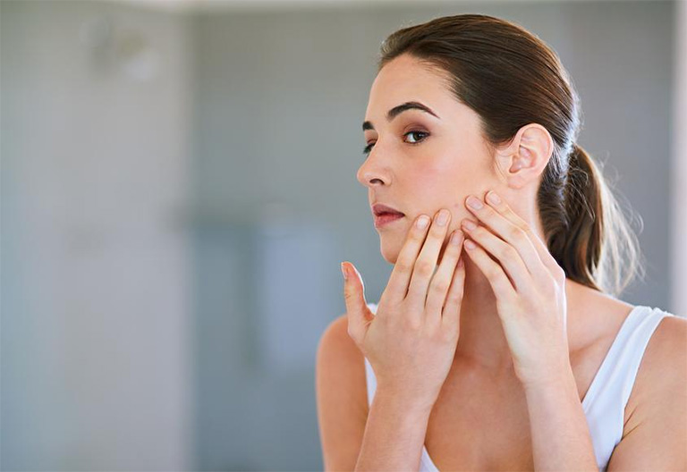 Chăm sóc da mặt đúng cách cũng có tác dụng làm chậm quá trình lão hóa da