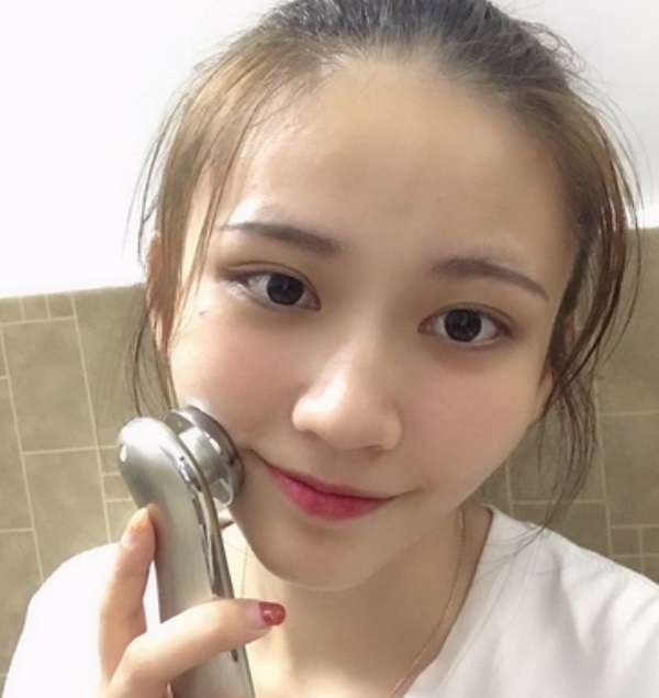 máy massage mặt Notime