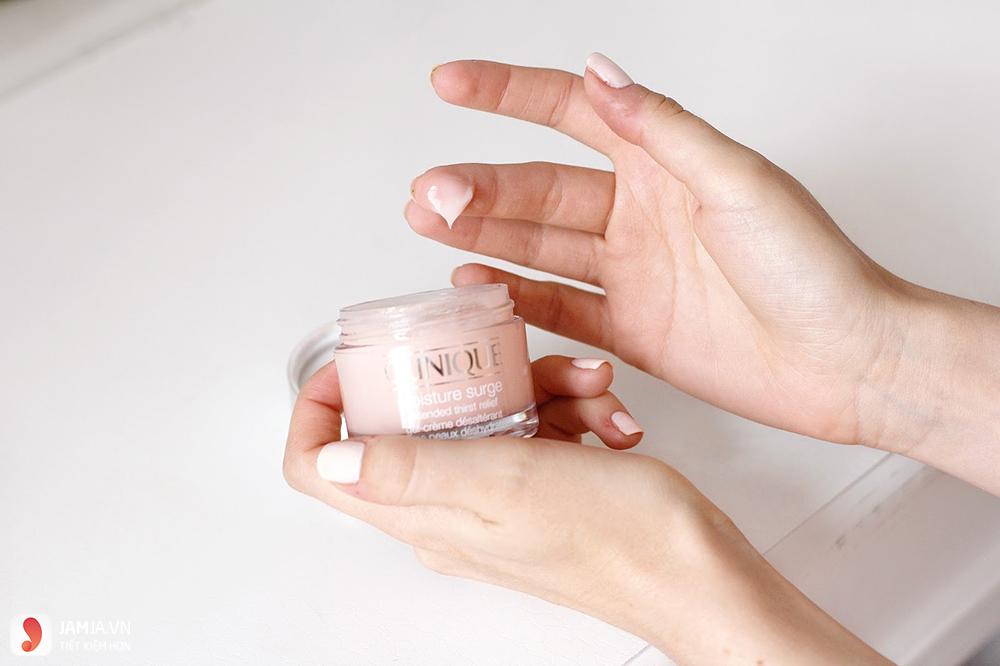 Kem dưỡng da rẻ mà tốt-1