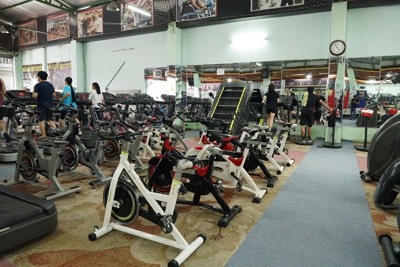 Sử dụng hiệu quả máy tập gym giảm mỡ bụng