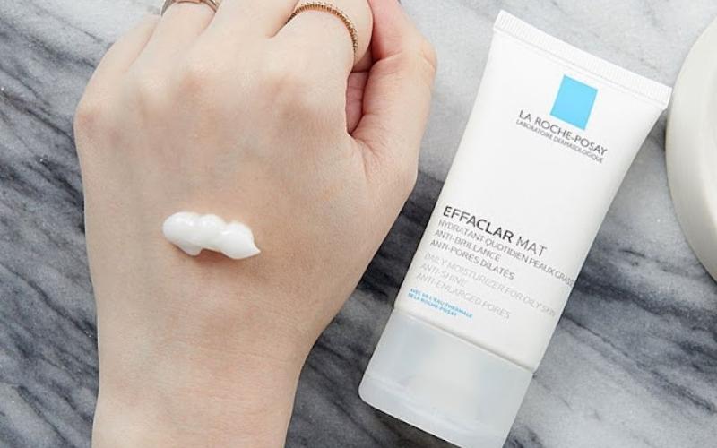 Kết cấu của La Roche Posay Effaclar Mat Daily Moisturizer