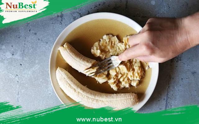 Chuối không chỉ dưỡng ẩm mà còn chống lão hóa và cải thiện nếp nhăn