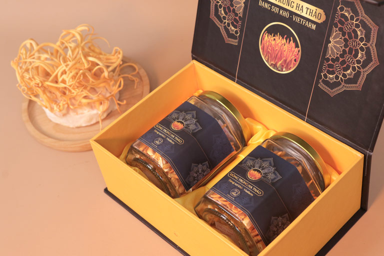 Sản phẩm Đông trùng hạ thảo Vietfarm