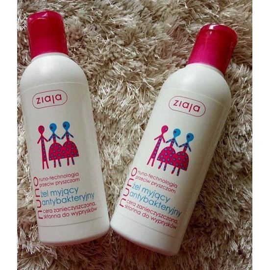 Sữa rửa mặt Ziaja Nuno sản phẩm chăm sóc dành cho da bị nhiễm khuẩn, da mụn
