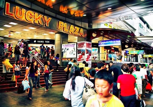 Lucky Plaza, địa chỉ mua sắm giá rẻ ở Singapore nằm trên phố Orchard Road