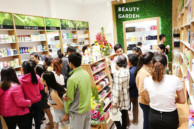 Thị trường mỹ phẩm Việt phức tạp "vàng thau lẫn lộn"