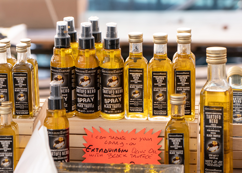 MUỐI VÀ DẦU TRUFFLE Ở Ý