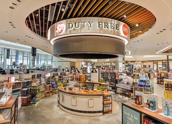 Mua hàng duty free ở sân bay Changi, mua rượu ở DFS Wines & Spirits