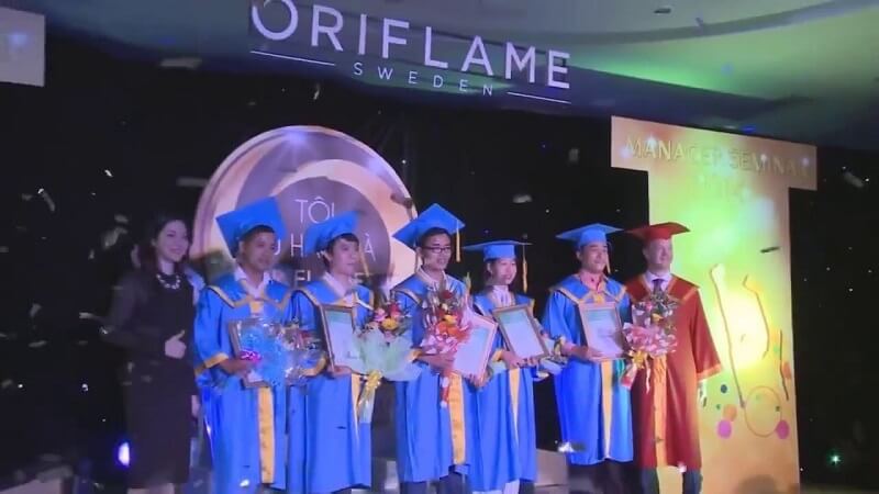 Oriflame bán hàng đa cấp chân chính