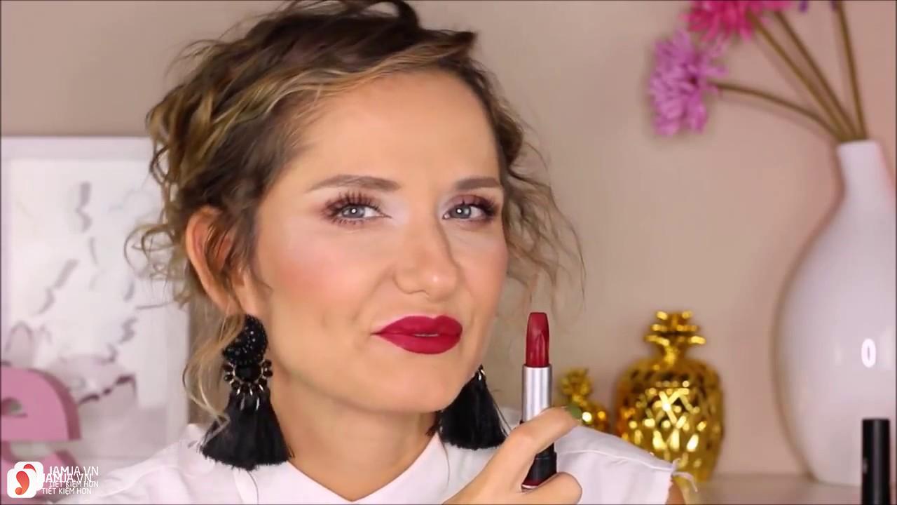 Review dòng son Flormar Extreme Matte Lipstick 5