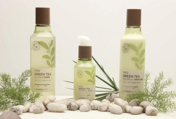 mỹ phẩm hàn quốc the face shop green tea