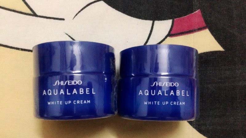 Kem dưỡng trắng da ban đêm Shiseido Aqualabel White Up Cream