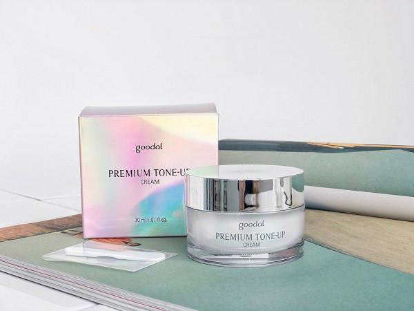 Kem Dưỡng Trắng Da Goodal Premium Tone-up Cream 30ml
