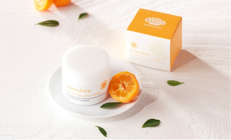 Kem dưỡng da của Hàn Innisfree Whitening Pore Cream