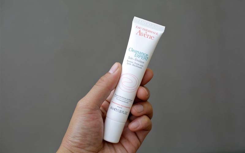 Kem trị mụn đầu đen se khít lỗ chân lông Avene Cleanance Expert