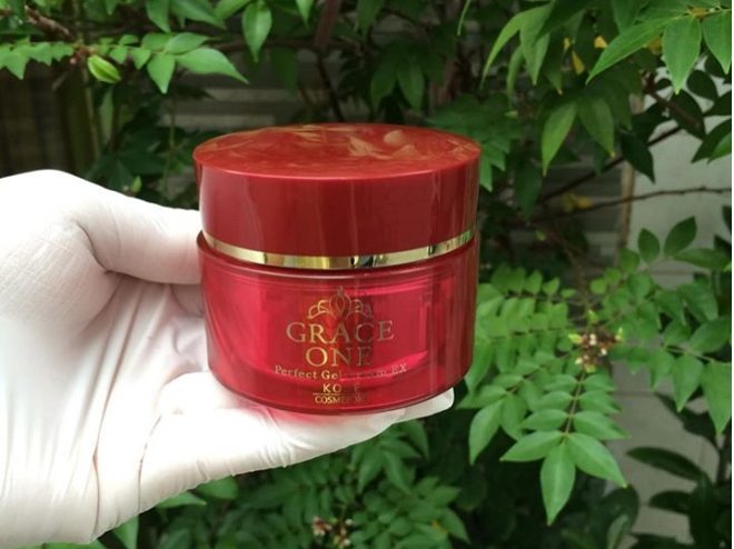 lọ kem dưỡng da chống lão hóa của Nhật thương hiệu Kose