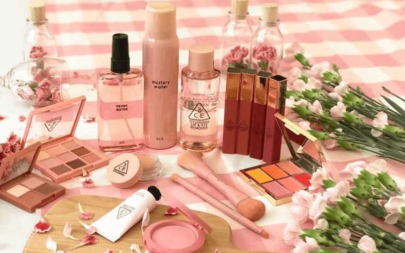 Mỹ phẩm nội địa trung được ưa chuộng bởi phái đẹp Trung Quốc