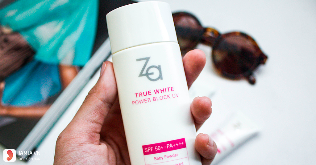sản phẩm dưỡng da Za True White 2