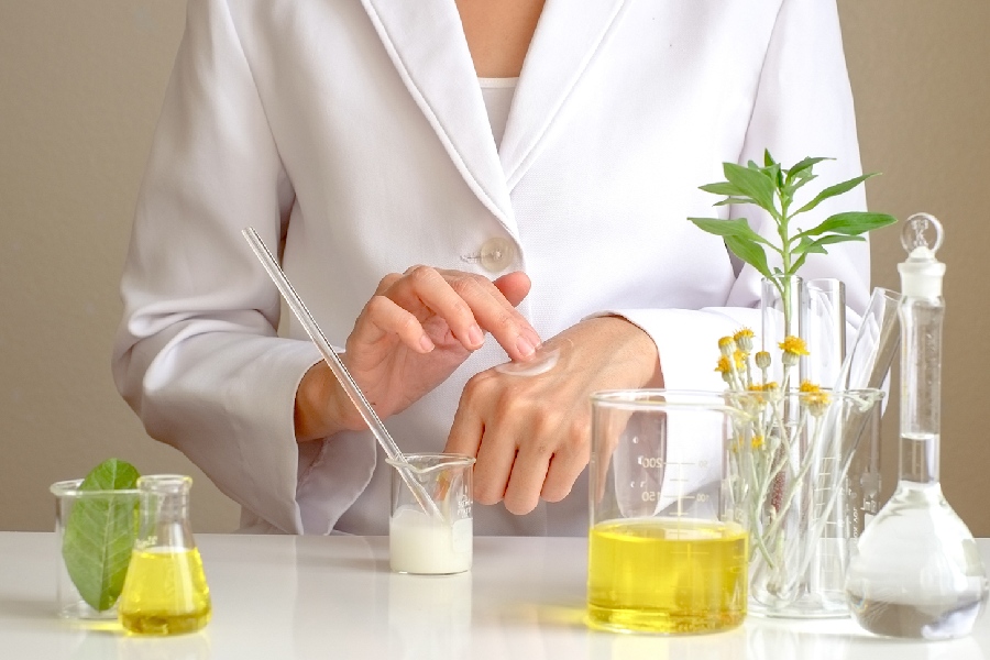 Ngành mỹ phẩm có mức thu nhập khá cao