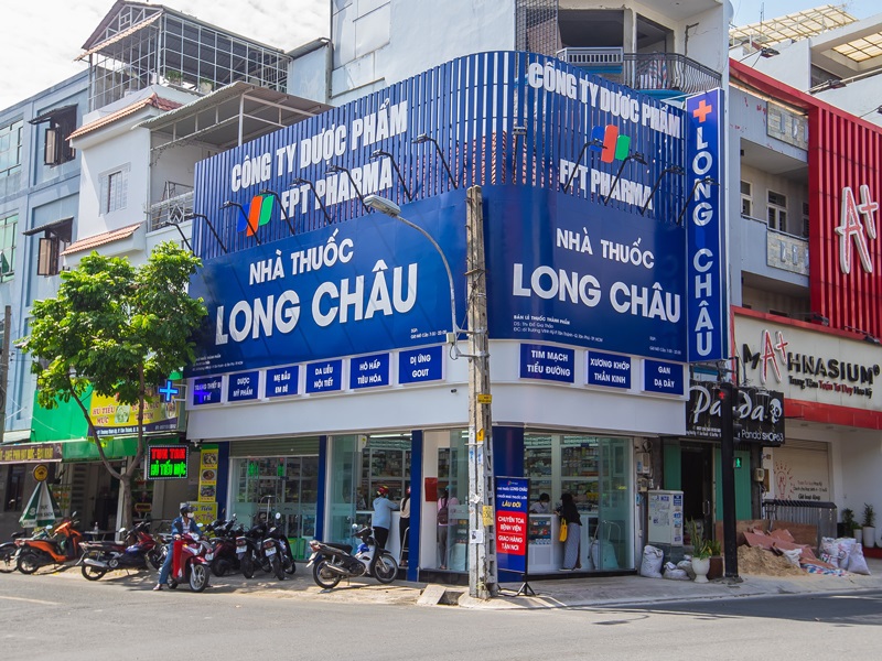 nhà thuốc long châu