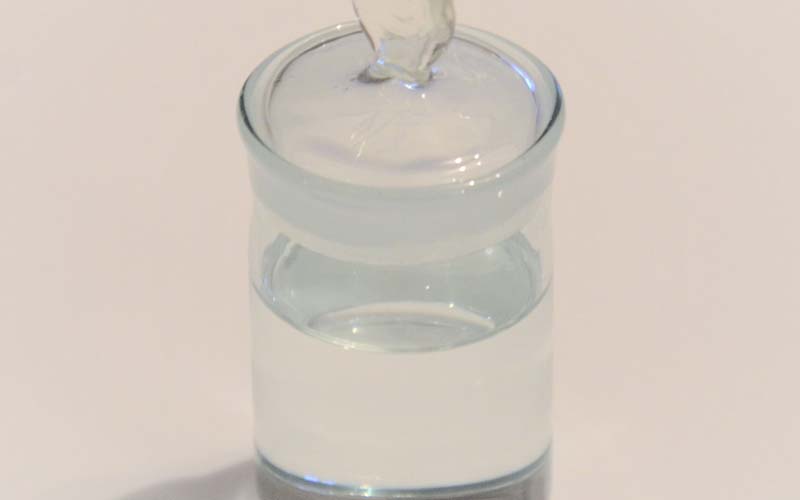 Pentylene glycol là một loại chất lỏng không màu, không mùi