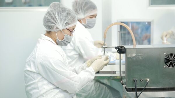 quy trình gia công mỹ phẩm