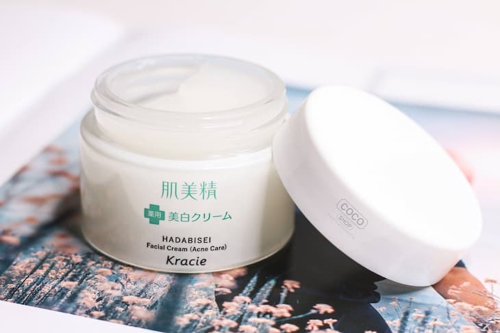 Kracie Acne Cream là thuốc trị mụn Nhật Bản không thể bỏ qua