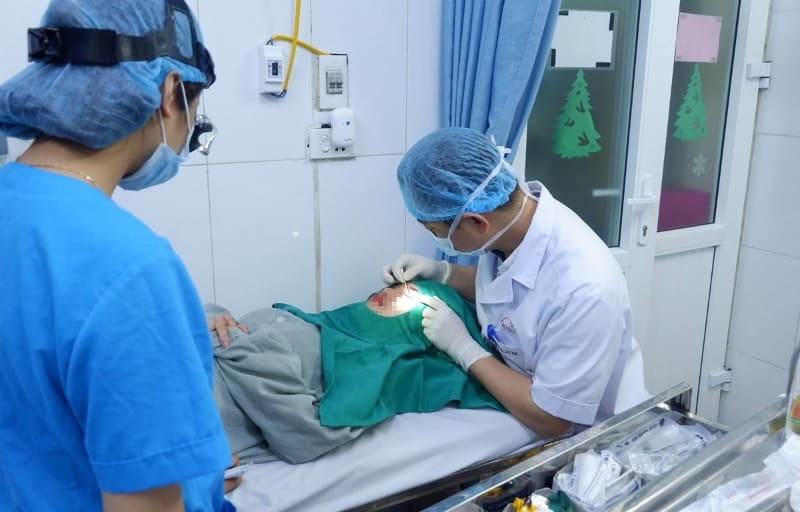 Quy trình cắt mí mắt tại Seoul Center được thiết kế theo chuẩn y khoa