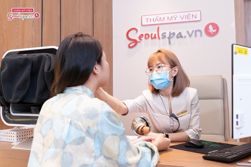 Seoul Spa cung cấp dịch vụ lấy nhân mụn công nghệ cao