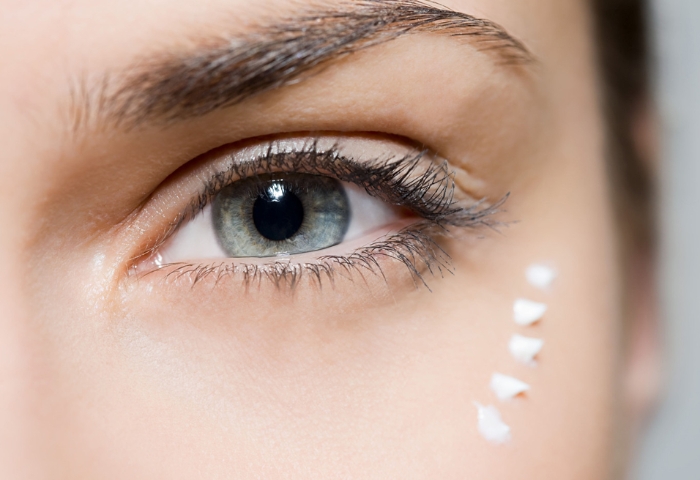 Kem dưỡng chống nhăn vùng mắt loại nào hiệu quả?