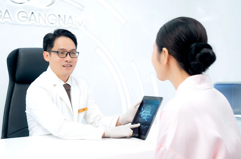 Bác sĩ tư vấn